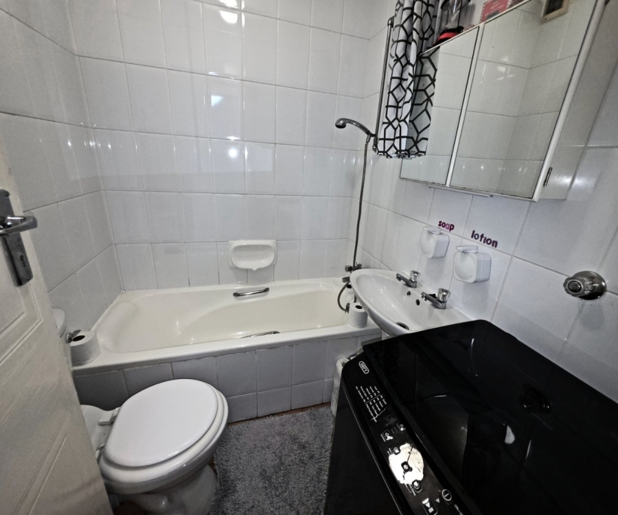 3 Bedroom Property for Sale in Parklands Western Cape